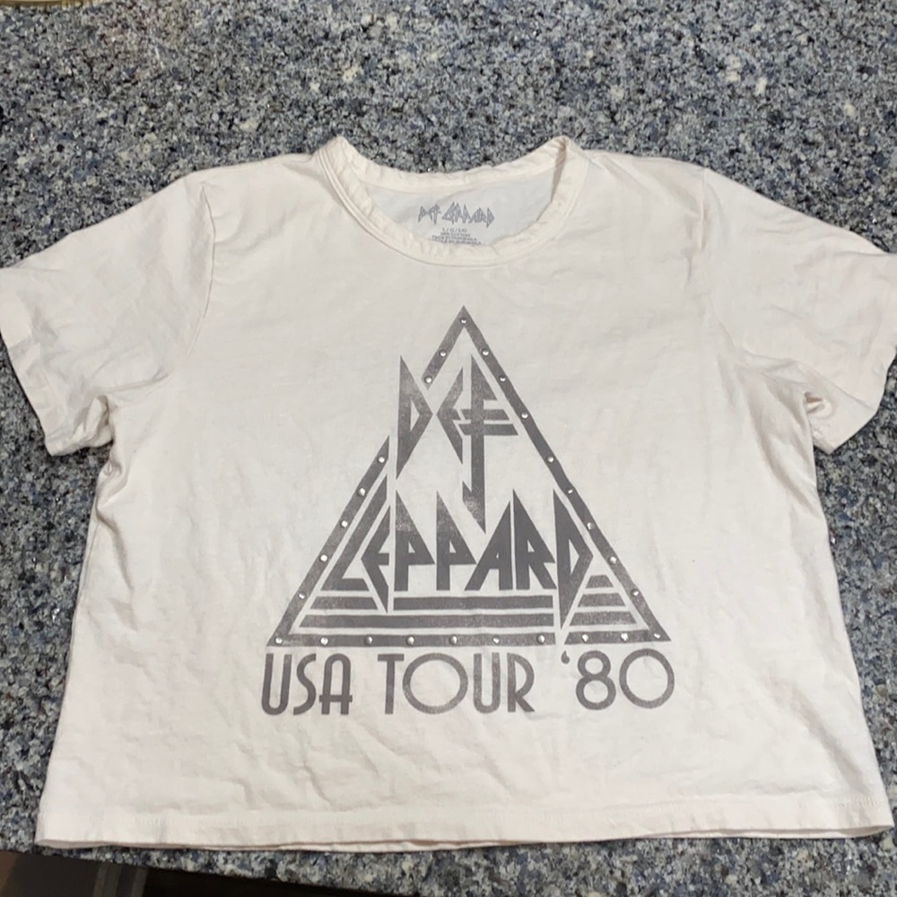 Cropped band tee